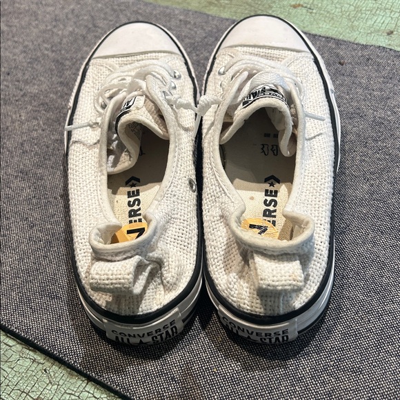 Converse Shoreline Low Top White Canvas Sneakers Womens Size 7 Slip On - Picture 4 of 6